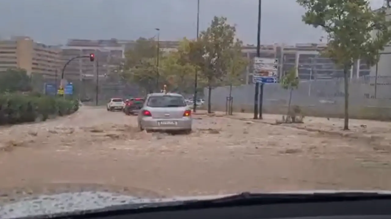 Las precipitaciones provocaron el corte de la Z30 en la zona de Parque Venecia