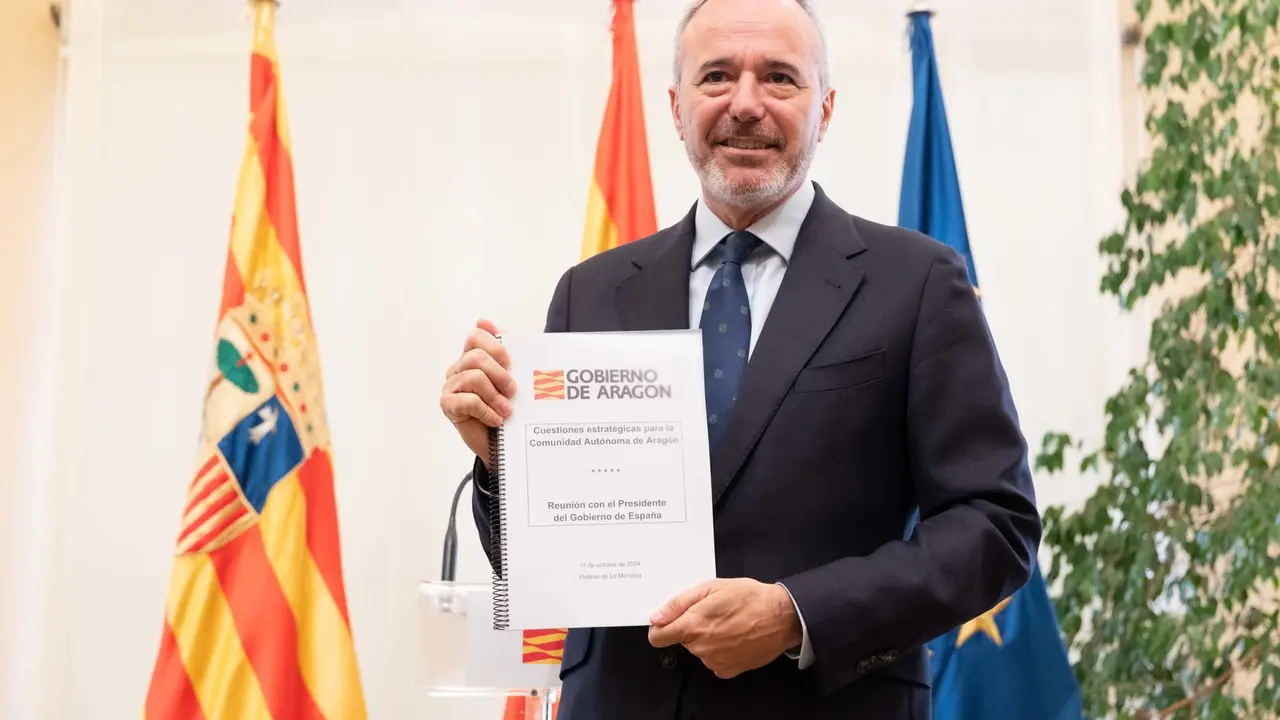 Jorge Azc&oacute;n, presidente de Arag&oacute;n, durante la presentaci&oacute;n de las propuestas que har&aacute; a Pedro S&aacute;nchez el pr&oacute;ximi viernes en La Moncloa