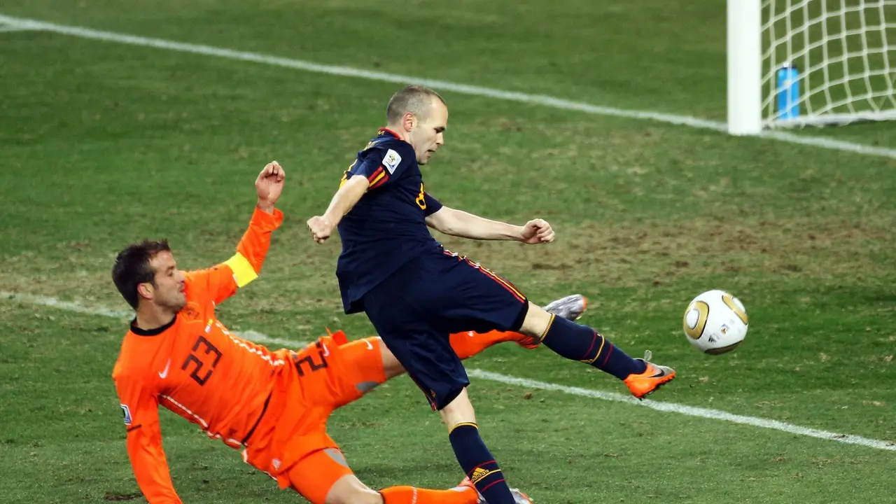 Andr&eacute;s Iniesta / 2010 / fifa