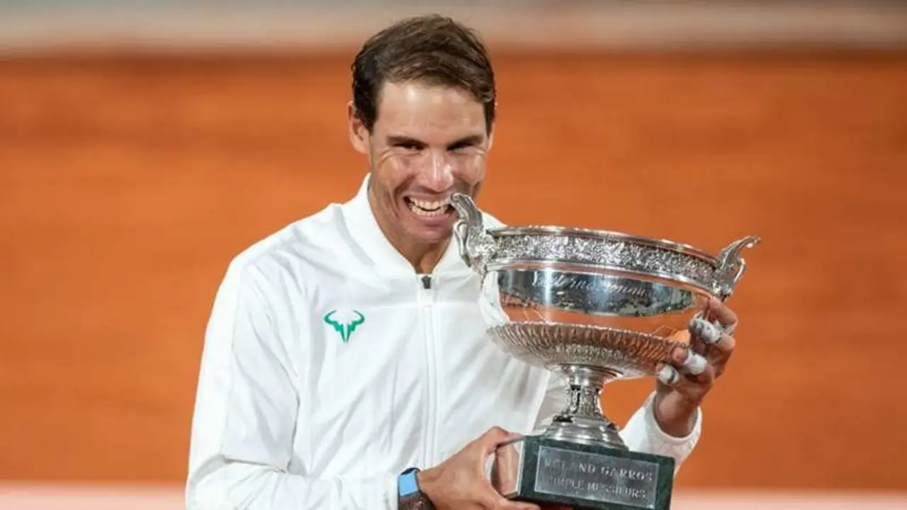 Rafa Nada / 'X'