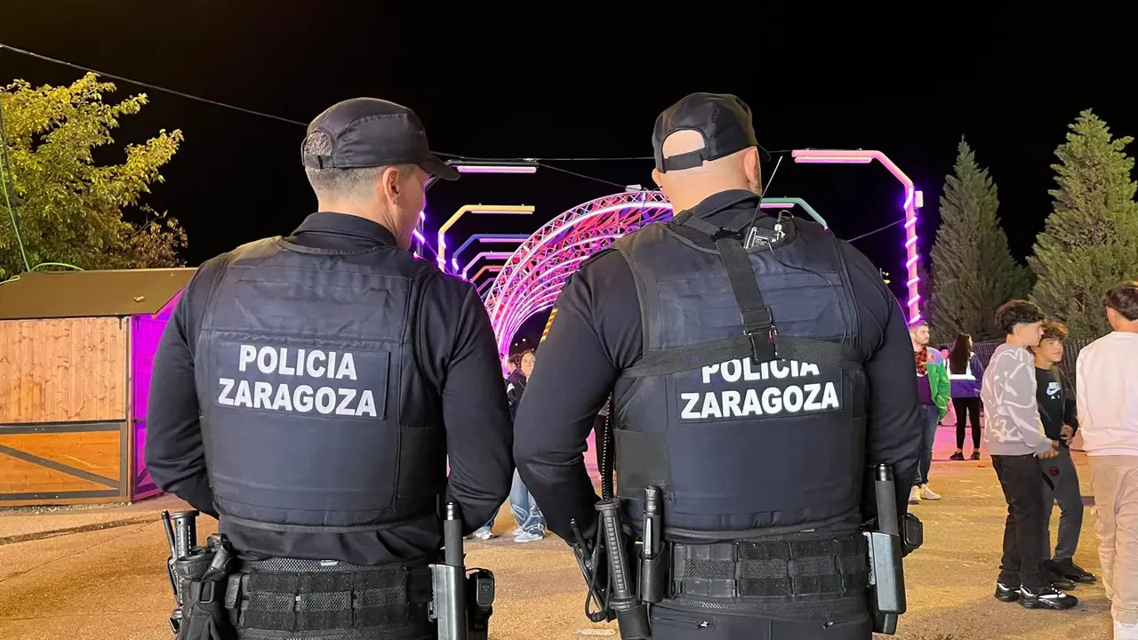 Unidad de Apoyo Operativo de la Polic&iacute;a Local de Zaragoza (UAPO) en el Recinto Ferial de Valdespartera / Cecilia Policart