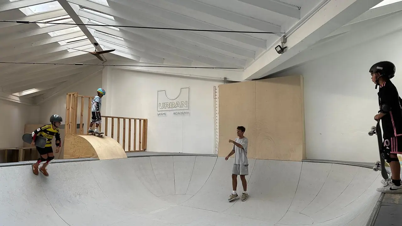 URBAN SKATE ACADEMY