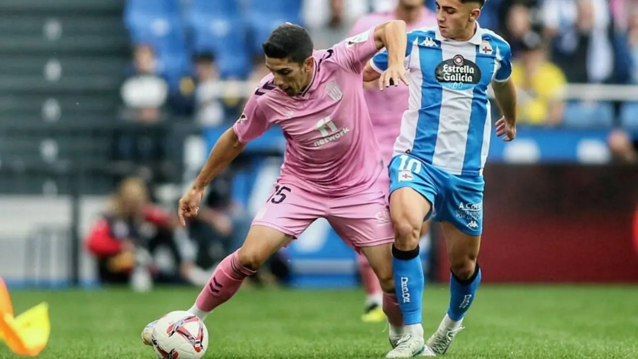 Fran G&aacute;mez con el Eldense / LFP