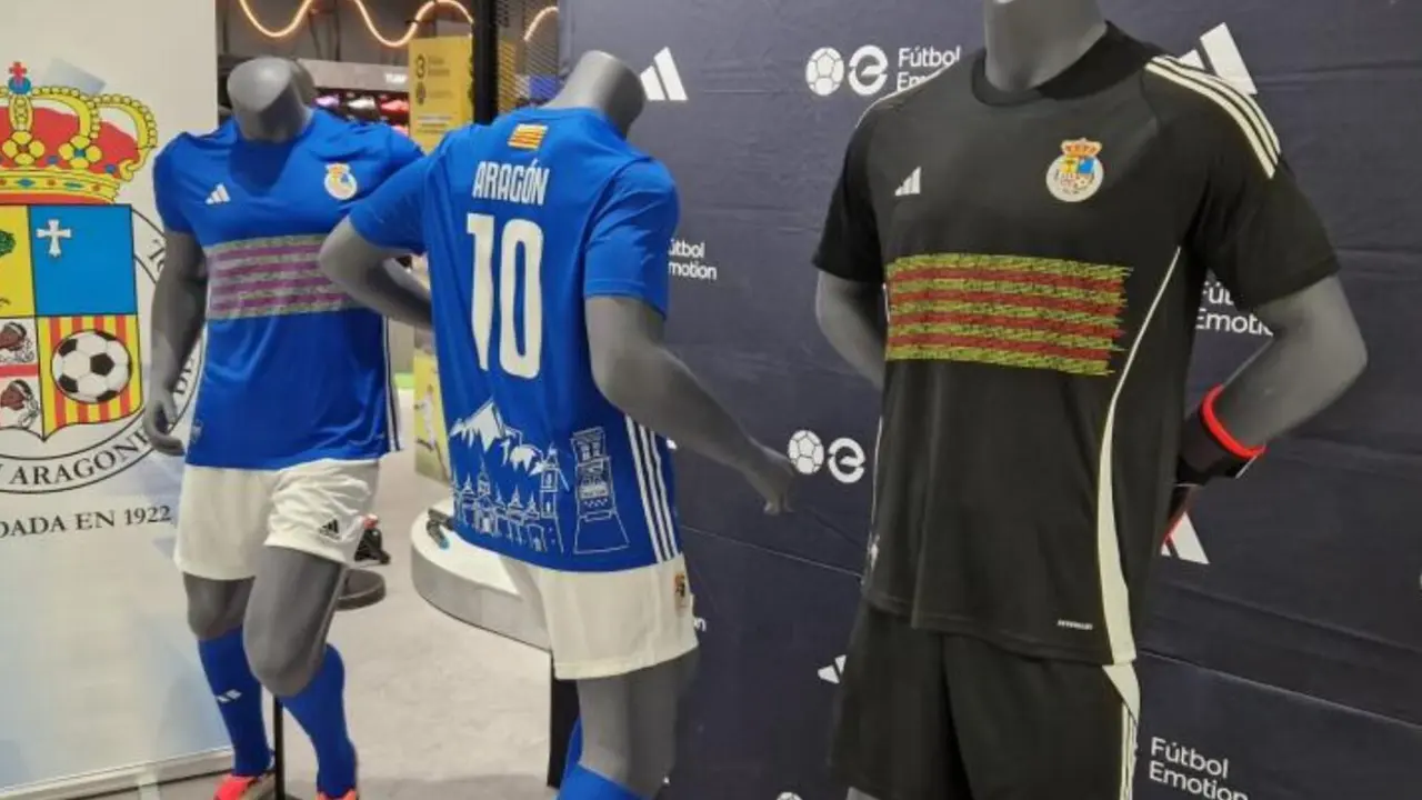 Camiseta de Arag&oacute;n / FEDERACI&Oacute;N ARAGONESA DE F&Uacute;TBOL