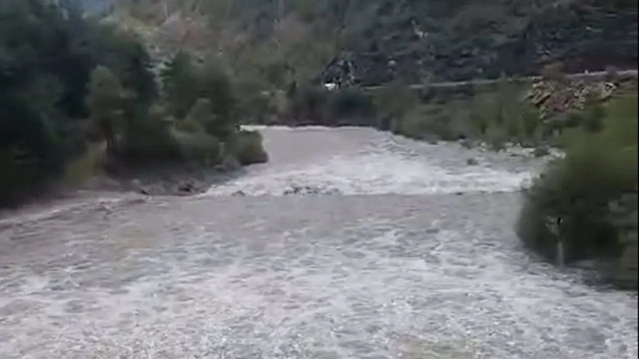 R&iacute;o Cinca a su paso por Lafortunada