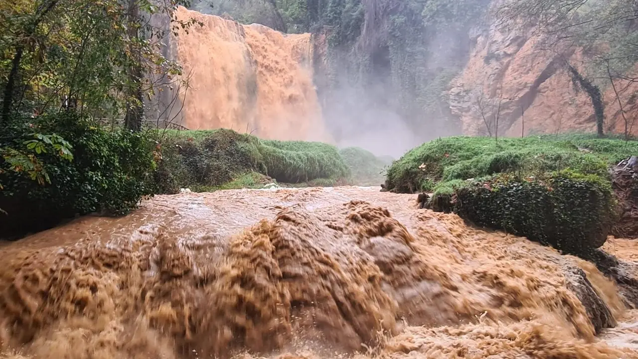 Desbordamiento del r&iacute;o Piedra, en el Monasterio de Piedra. / HA