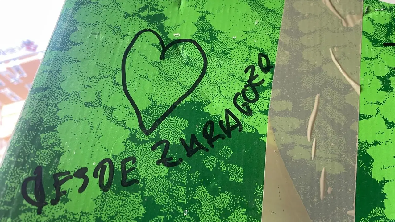 Imagen de uno de los paquetes que llev&oacute; a Valencia 'Polic&iacute;a Solidaria' /H.A.