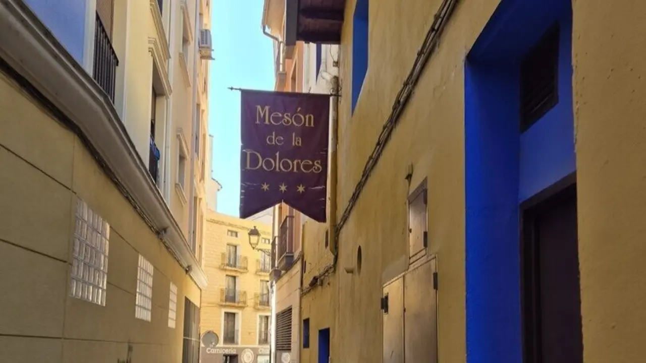 Mes&oacute;n de la Dolores, en Calatayud. / L. V.