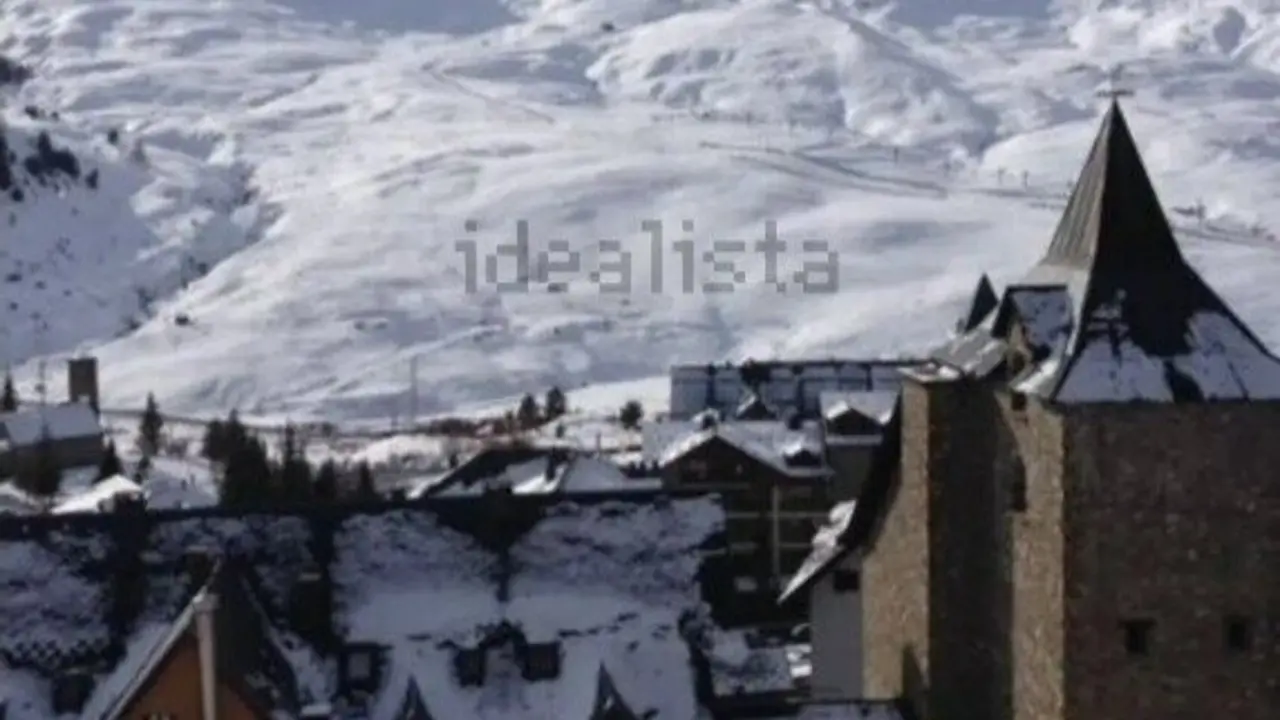 Vivienda en venta en Formigal perfecta para familias amantes del esqu&iacute;.
