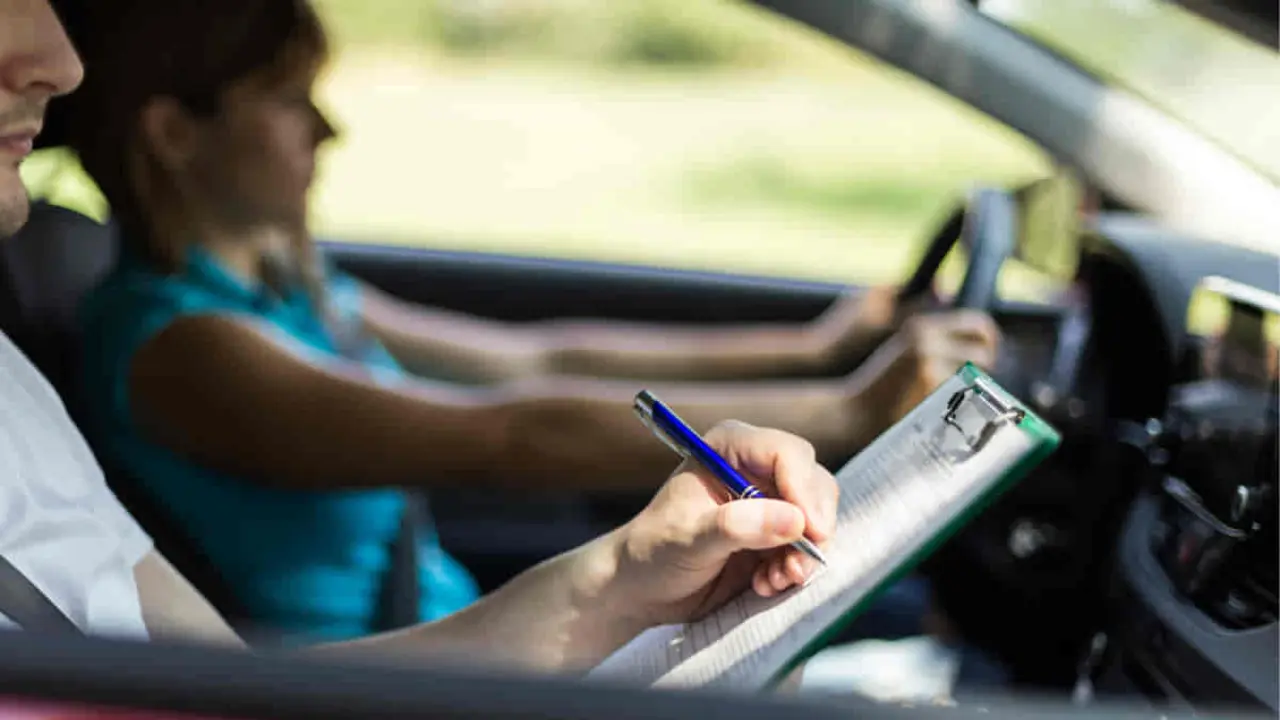 Examen pr&aacute;ctico de conducir.