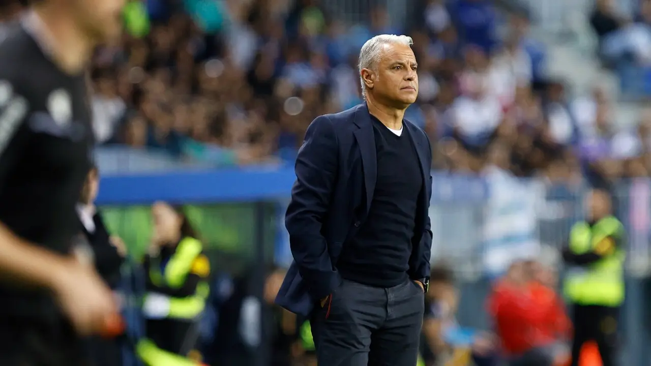 Sergio Pellicer, entrenador del M&aacute;laga / M&Aacute;LAGA CF