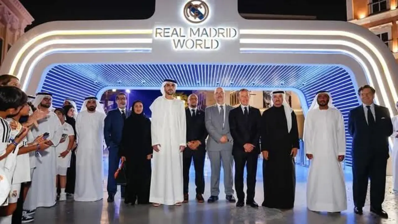 Real Madrid World / REAL MADRID