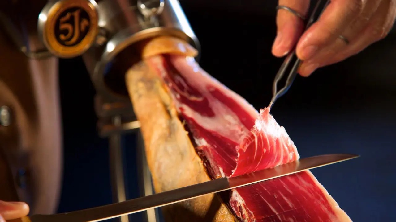 El Corte Ingl&eacute;s lanza una oferta especial en el jam&oacute;n ib&eacute;rico 5J para estas fiestas navide&ntilde;as