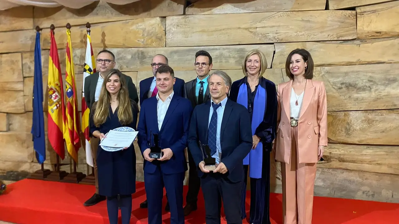 Entrega de los VIII Premios RSE de Pedrola. / HA