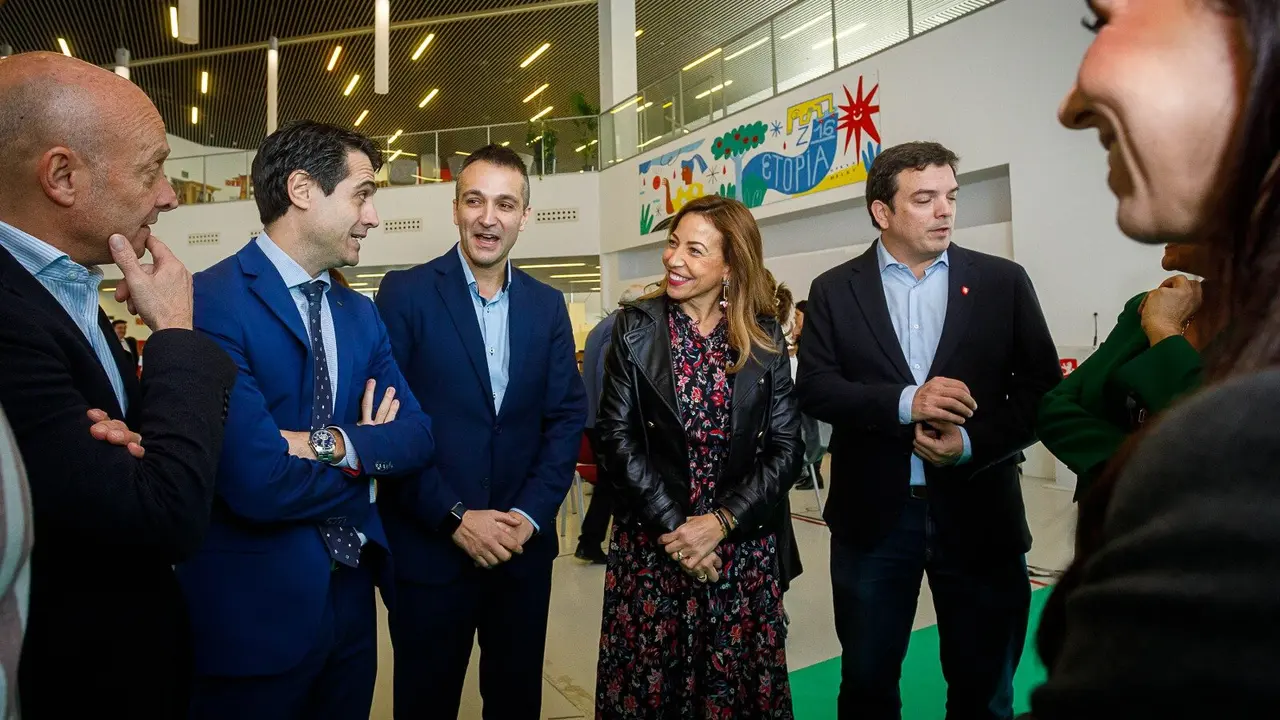 Natalia Chueca anuncia el primer congreso STEAM en Espa&ntilde;a. AZ