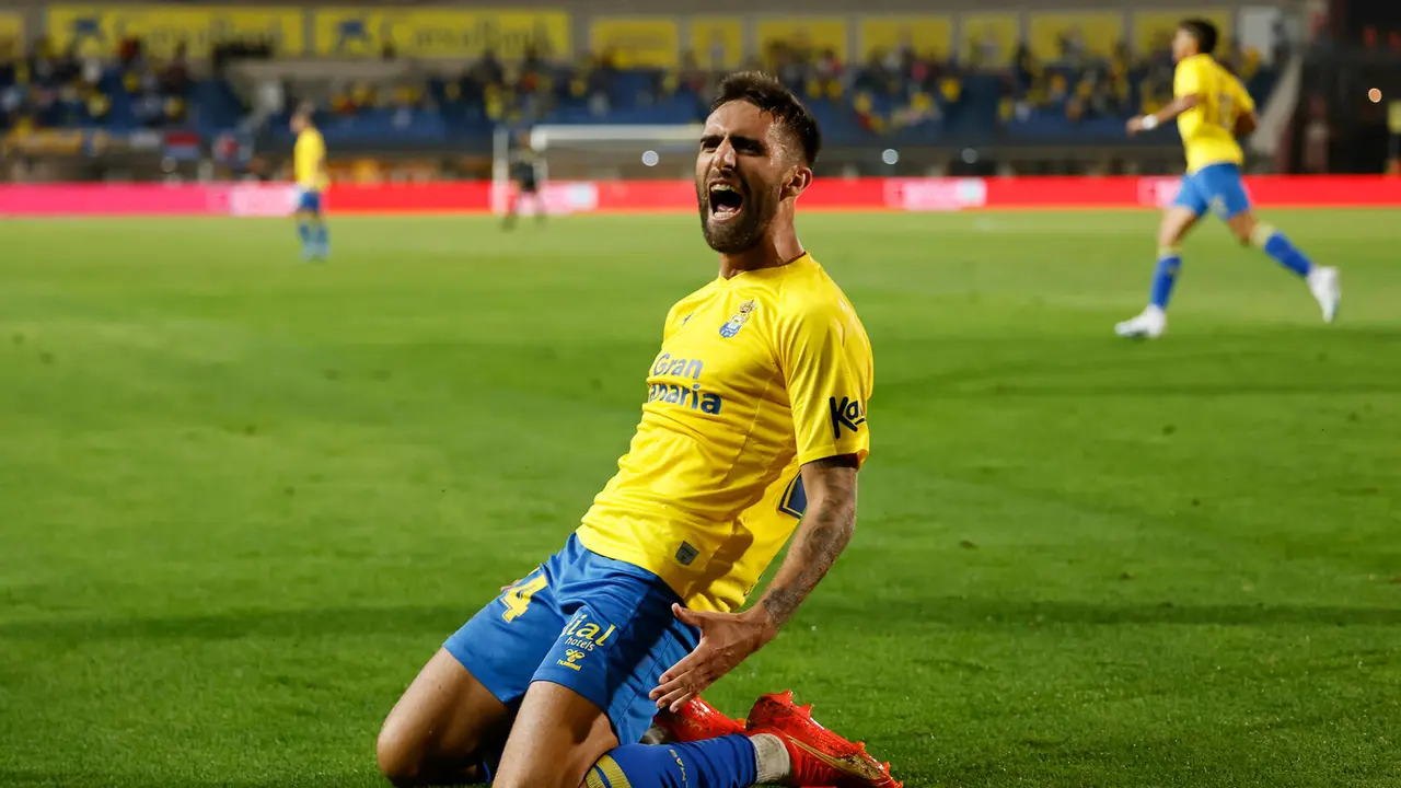 Peji&ntilde;o con Las Palmas / UD LAS PALMAS