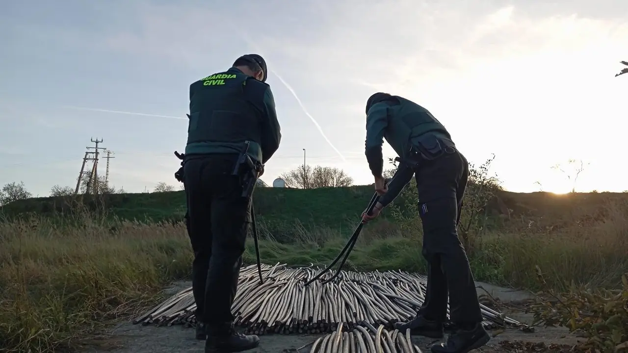 La Guardia Civil detiene al presunto autor de un robo de 4,5 km cable de cobre en La Sotonera (Huesca) / G.C.