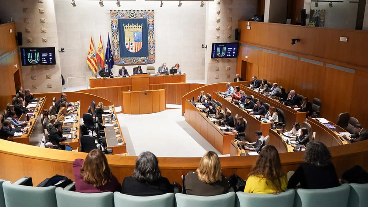Sesi&oacute;n plenaria en las Cortes de Arag&oacute;n