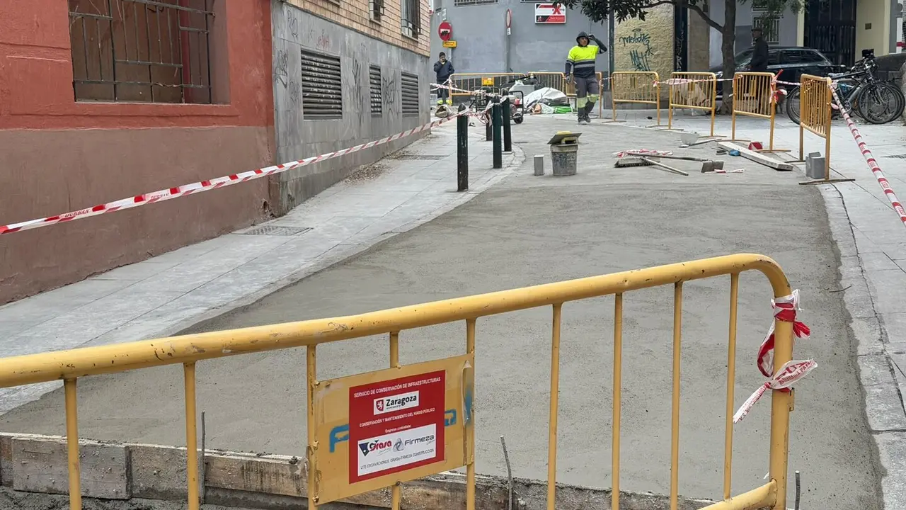 Zaragoza mejora la accesibilidad en La Magdalena. AZ
