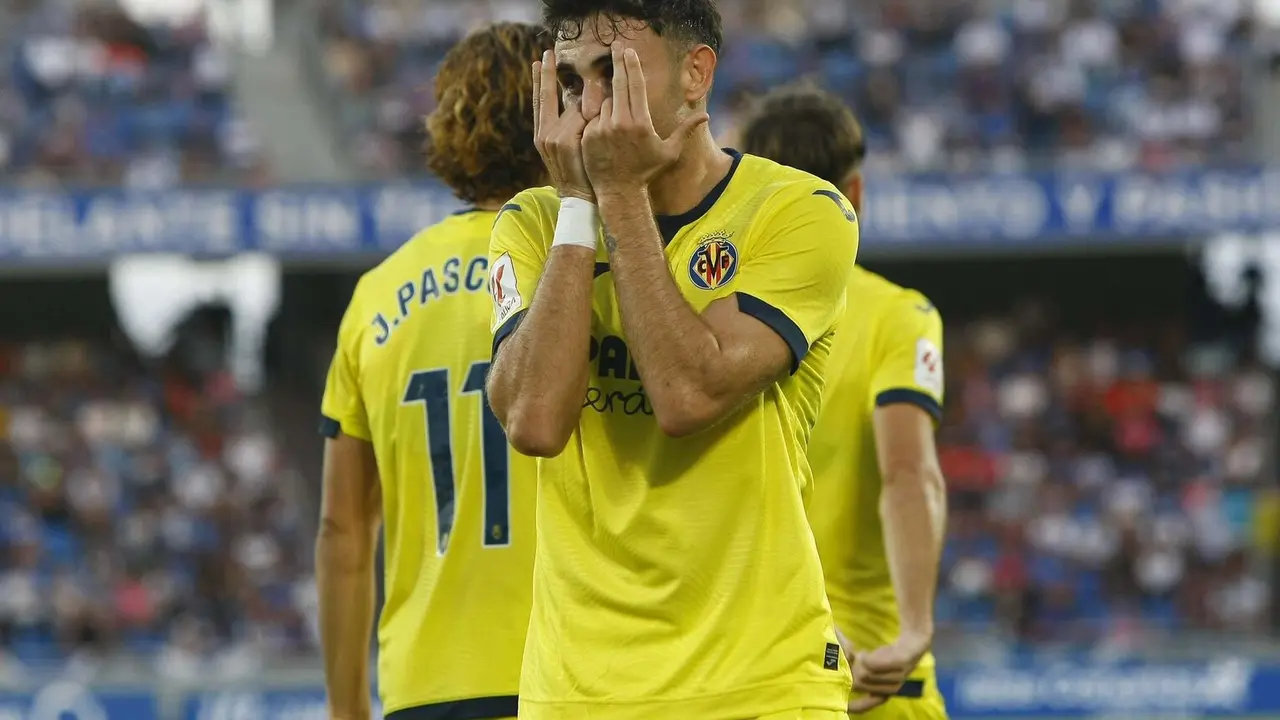 &Aacute;lex For&eacute;s con el Villarreal B / LFP