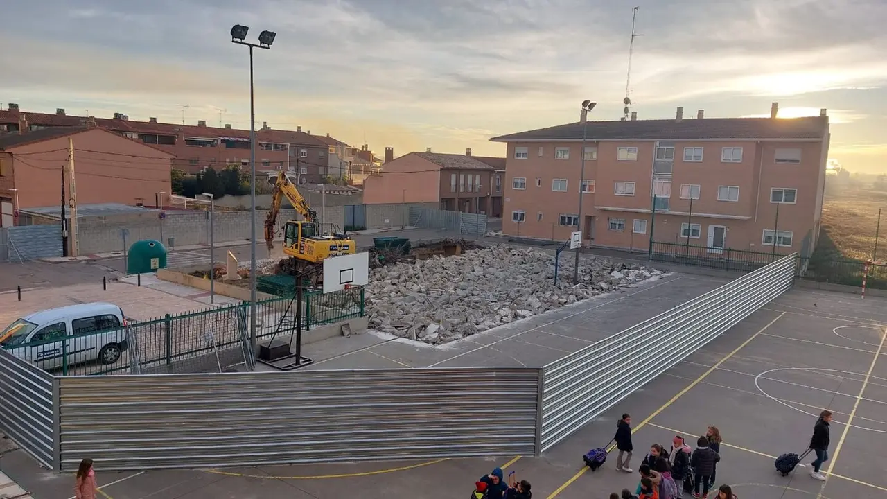 Obras en el CPI de El Burgo de Ebro. / HA