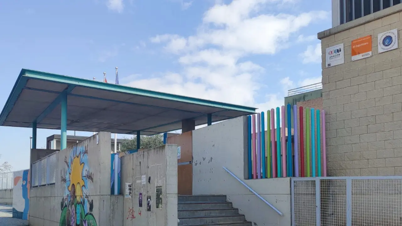 El CPI Espartidero, en Santa Isabel, es uno de los centros escolares se&ntilde;alados por el TSJA. / HA