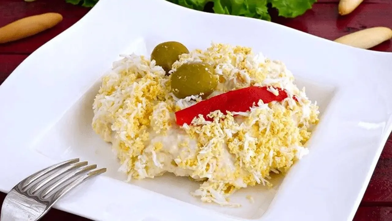 La ensaladilla rusa es un cl&aacute;sico del tapeo / Los Coscos