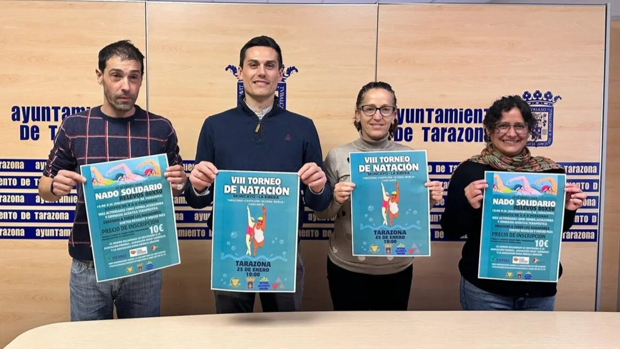 Presentaci&oacute;n del reto de nado solidario de Tarazona. / HA