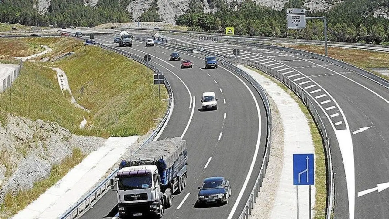 Autov&iacute;a de Jaca
