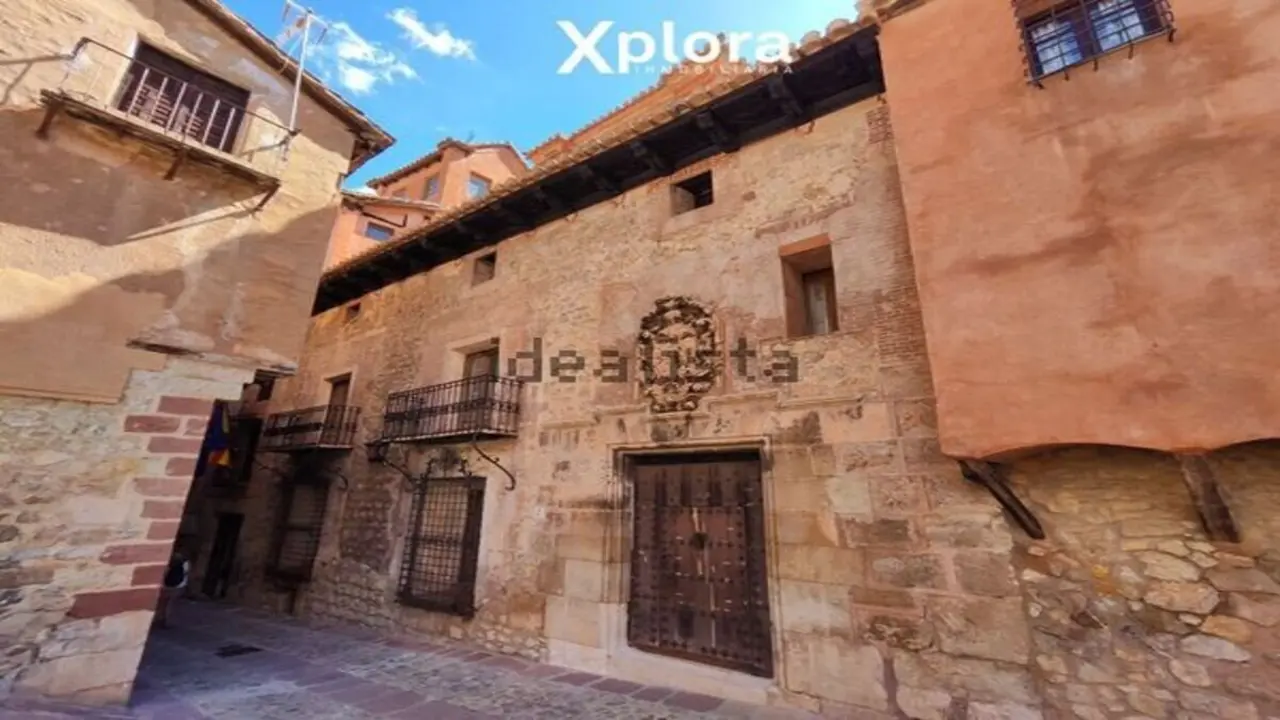 Palacio de los Monterde y Antill&oacute;n.