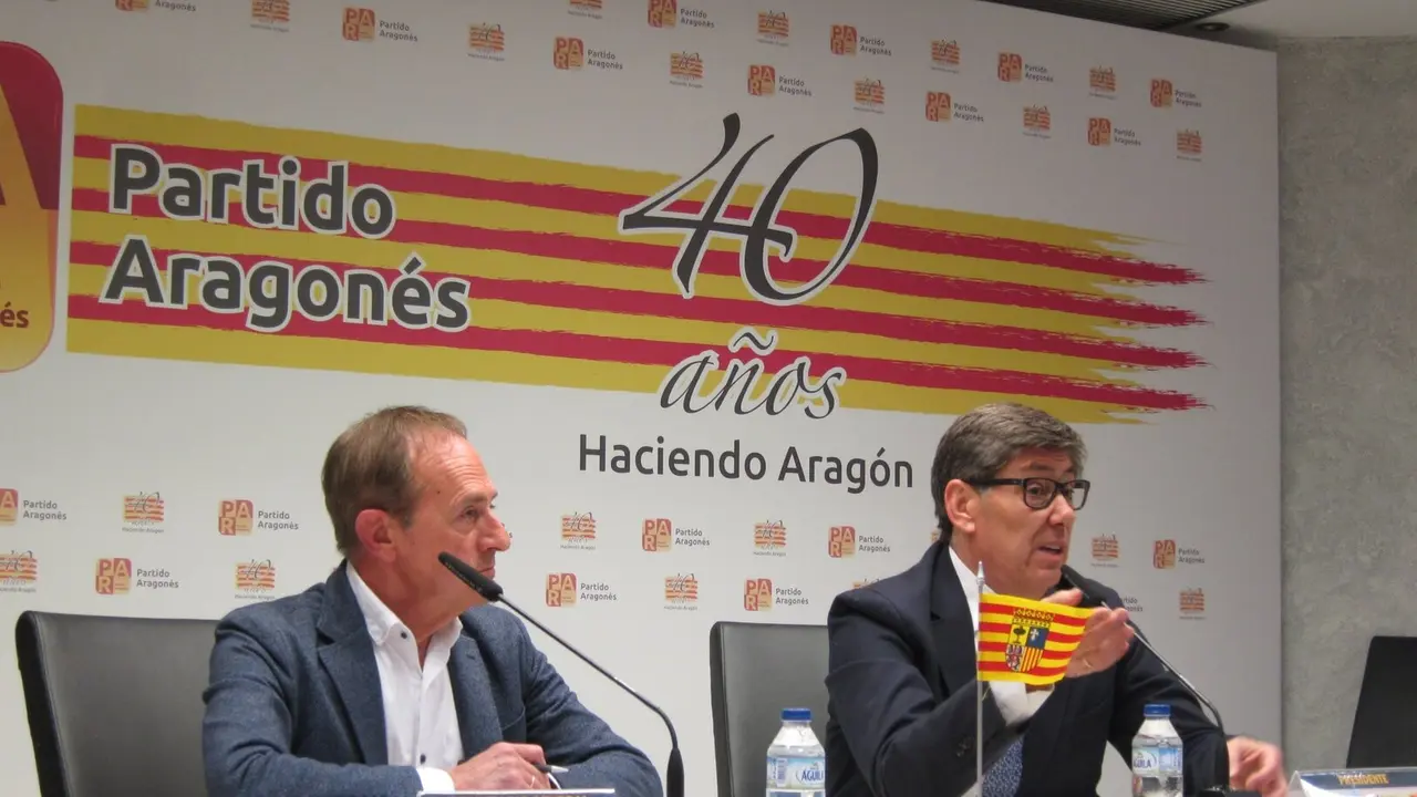 Joaqu&iacute;n Serrano y Arturo Aliaga. Imagen de archivo