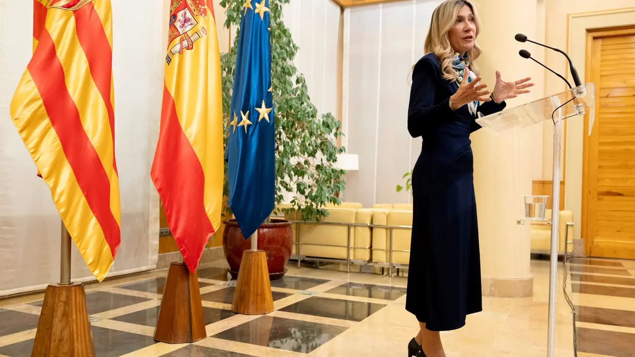 La vicepresidenta de Arag&oacute;n, Mar Vaquero, en la rueda de prensa posterior a las reuniones con la oposici&oacute;n