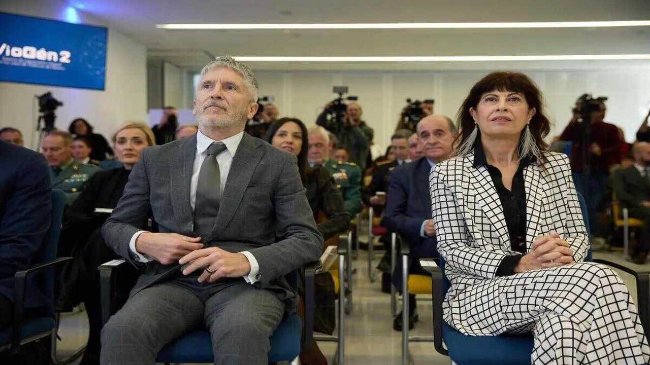 La ministra de Igualdad, Ana Redondo, y el ministro del Interior, Fernando Grande-Marlaska, presentan el nuevo modelo de respuesta policial a la violencia de g&eacute;nero. / E.P