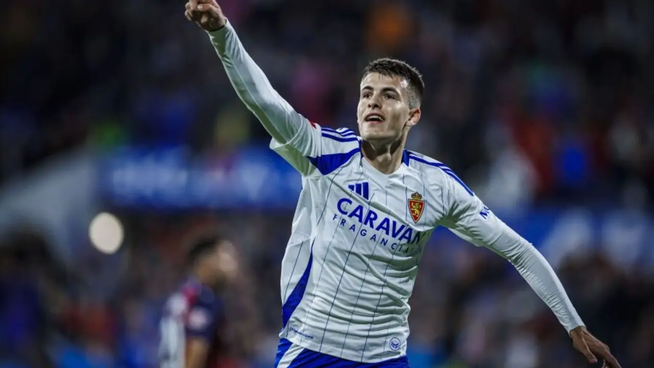 Celebraci&oacute;n de Bazdar tras marcar ante el Levante / LALIGA