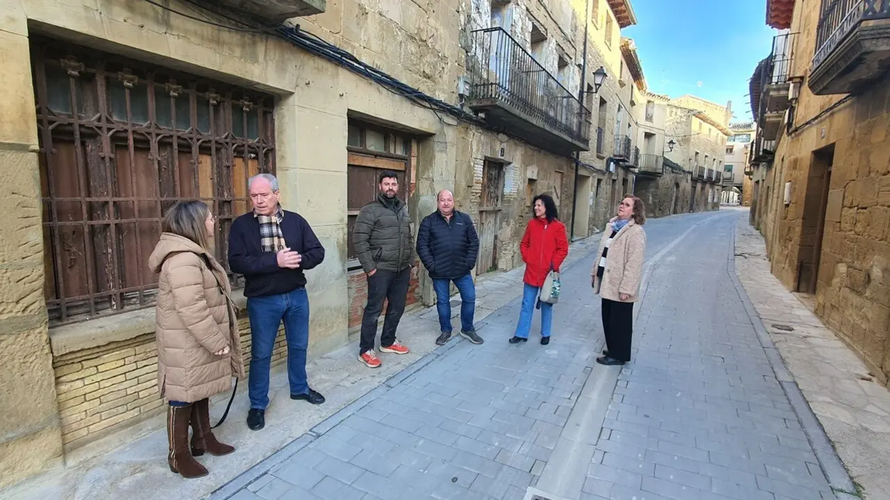 Encuentro en S&aacute;bada de los primero alcaldes que se han sumado al proyecto 'Vive Cinco Villas'. / HA
