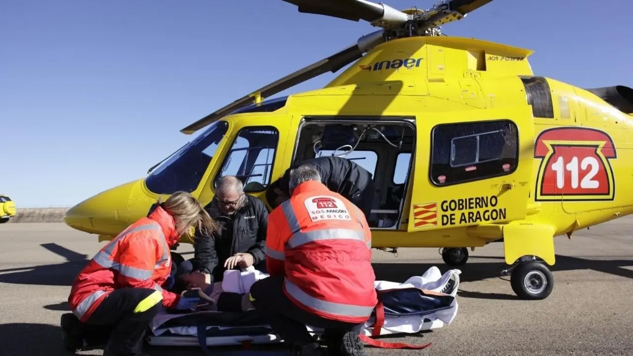 Servicio de helic&oacute;ptero del 112 Arag&oacute;n atendiendo a un accidente | X/112