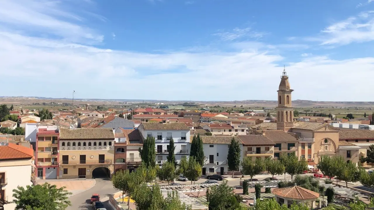 Vistas de Pina de Ebro.