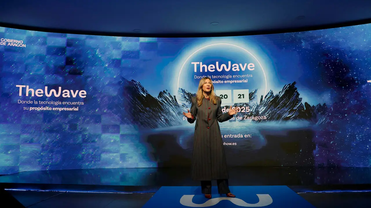 La vicepresidenta del Gobierno de Arag&oacute;n, Mar Vaquero, en la presentaci&oacute;n de TheWave