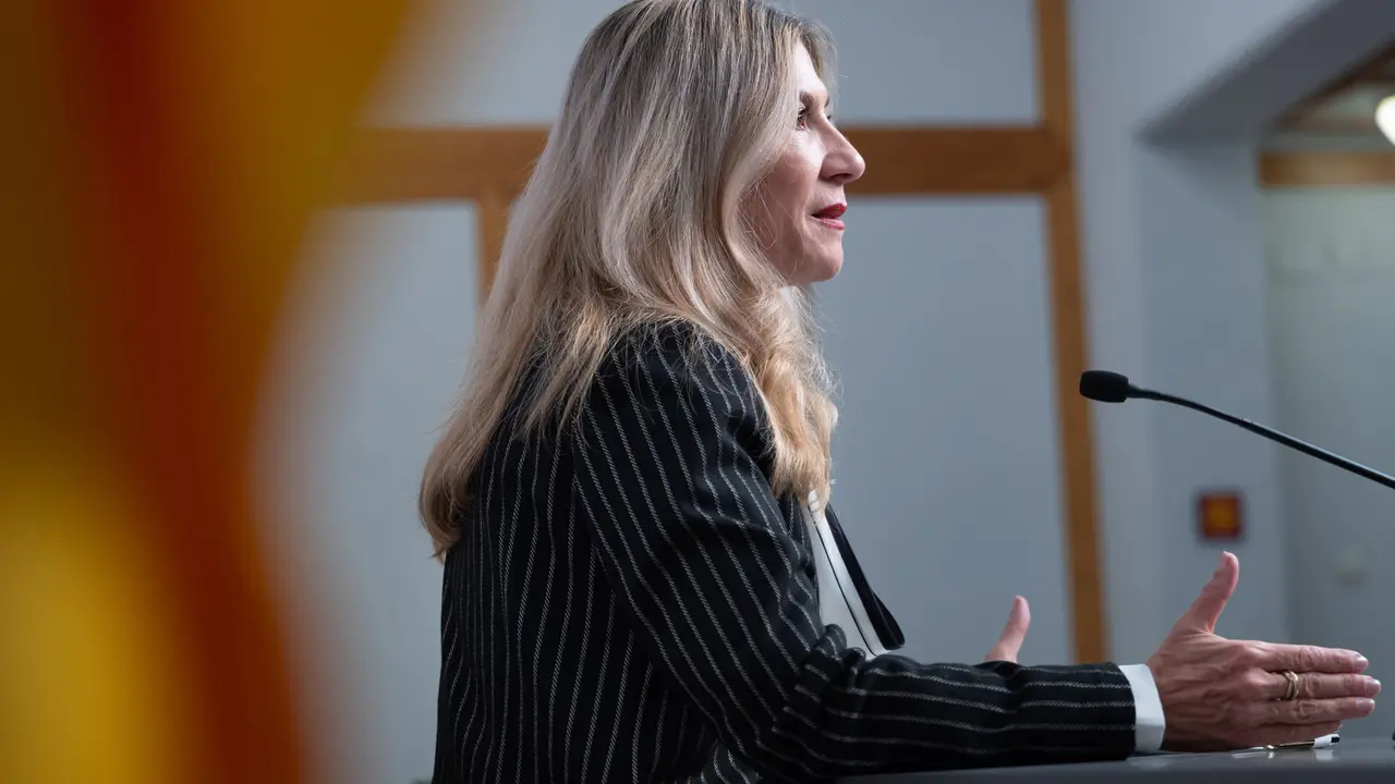 La vicepresidenta del Gobierno de Arag&oacute;n, Mar Vaquero, en la rueda de prensa