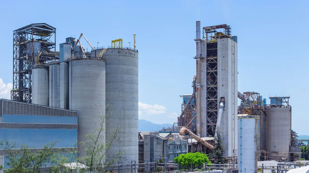 Gesti&oacute;n y monitorizaci&oacute;n energ&eacute;tica inteligente en plantas industriales