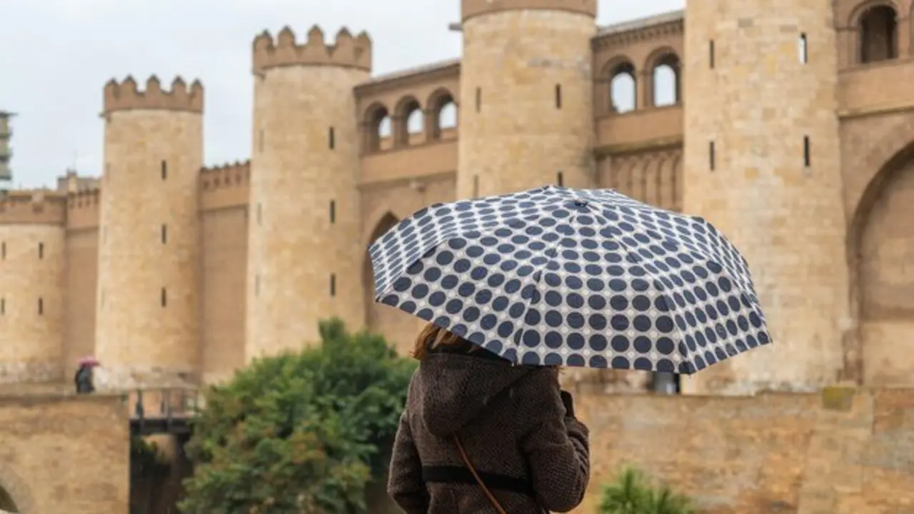 Las temperaturas suben, pero contin&uacute;an las precipitaciones.