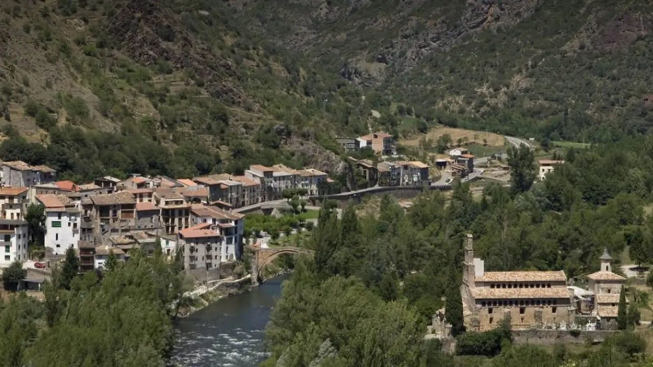 Vistas del pueblo de la sal. / Generalidad de Catalu&ntilde;a