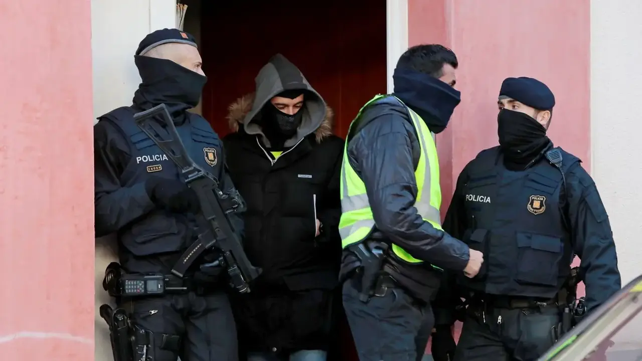 Mossos D&acute;Esquadra