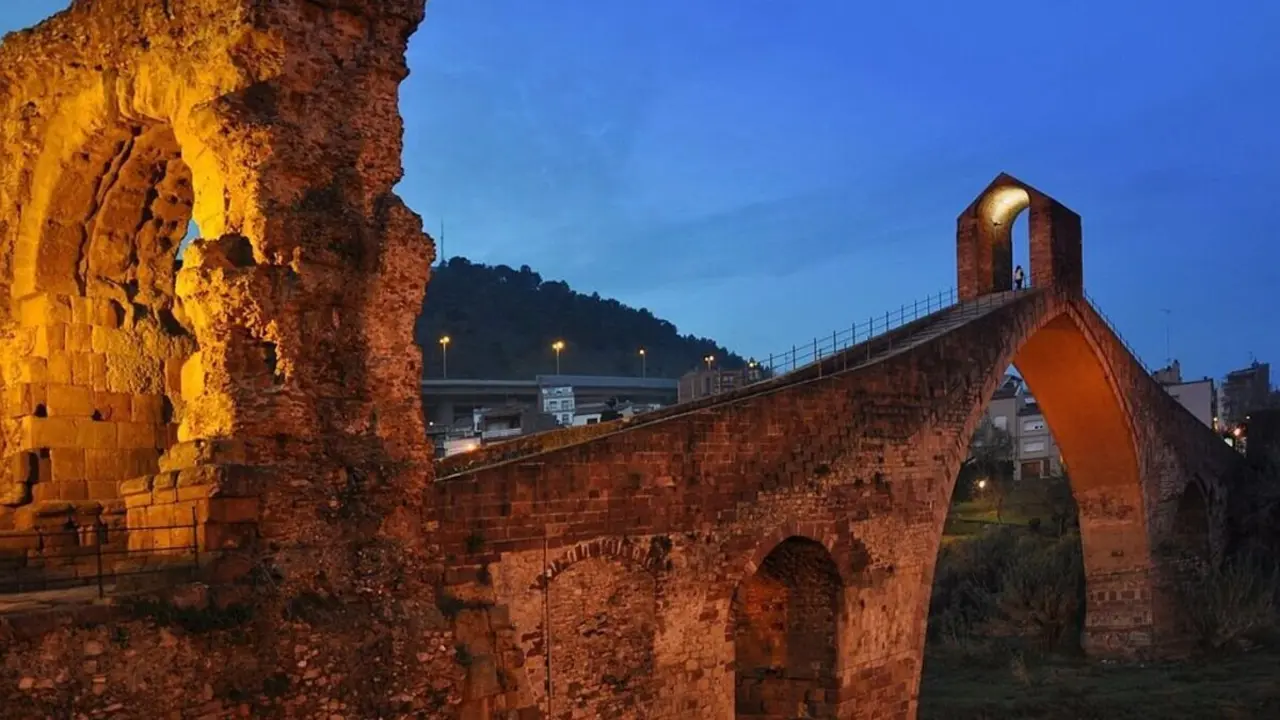 El puente maldito construido por el Diablo: 2.000 a&ntilde;os y a 3 horas de Zaragoza