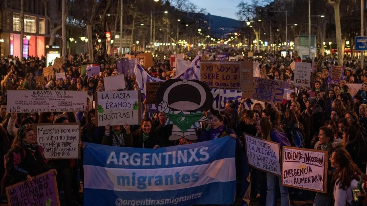 El 8M se divide en Zaragoza y otras ciudades de Espa&ntilde;a: 40 manifestaciones en todo el pa&iacute;s