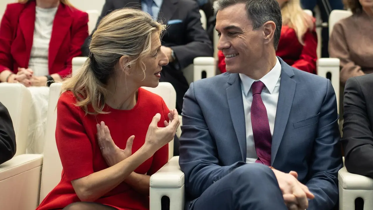 La vicepresidenta segunda y ministra de Trabajo, Yolanda D&iacute;az y el presidente del Gobierno, Pedro S&aacute;nchez / EP