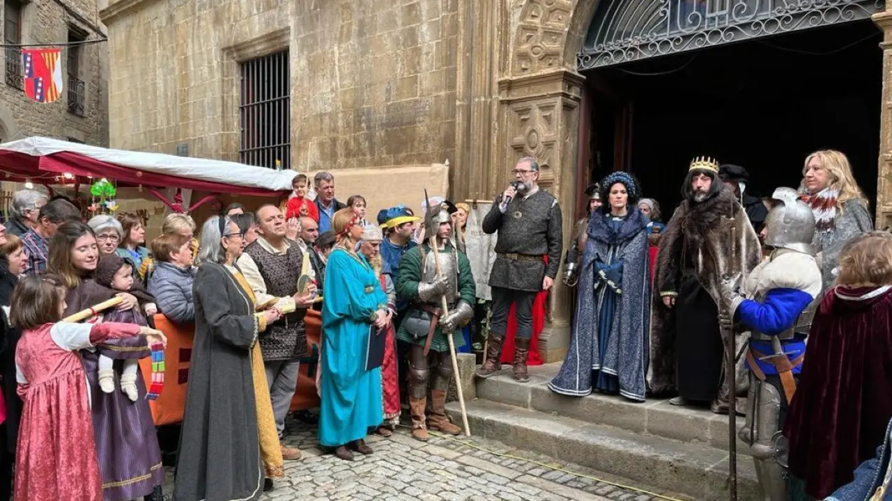 Los vecinos de Sos participan en las representaciones teatrales. / AYUNTAMIENTO DE SOS