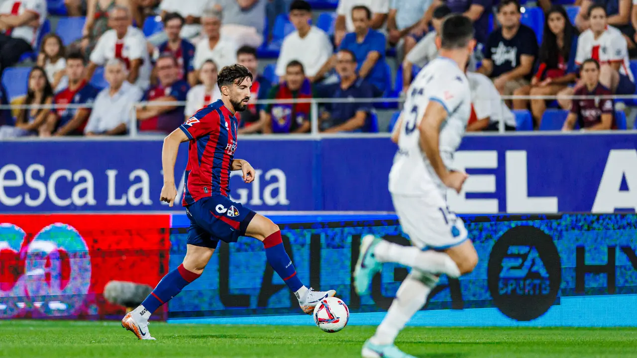 Javi P&eacute;rez durante un encuentro / SD Huesca