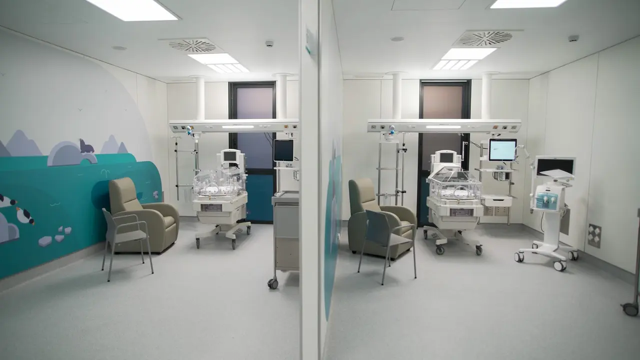 UCI neonatal y pediátrica nuevo Hospital Quir&oacute;nsalud Zaragoza