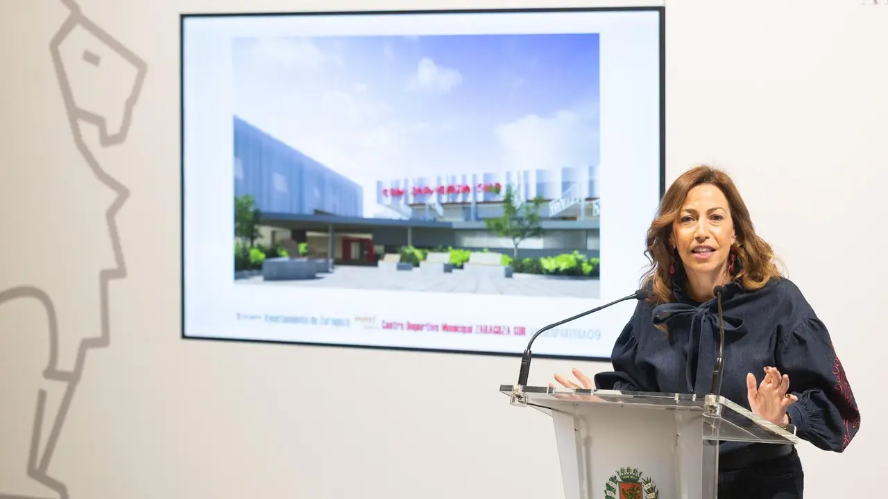 La alcaldesa Natalia Chueca anuncia la adjudicaci&oacute;n del CDM Sur. AZ